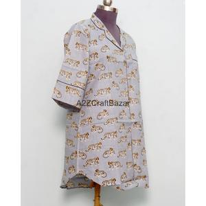 เดรสผ้าฝ้ายแท้ 100% คอปกพับ แขนทรงระฆัง พิมพ์ลายดอกไม้ด้วยมือ งานพิมพ์บล็อก  ความยาวปานกลาง สวมใส่สบายๆ สำหรับงานปาร์ตี้ฤดูร้อน - Product Image 1