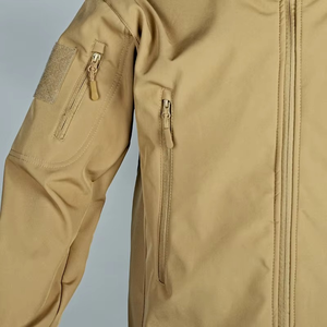 Veste d'hiver tactique thermique coupe-vent en softshell personnalisée pour homme, pour le sport, le camping, la randonnée, le travail, col montant - Product Image 2