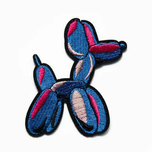 Patchs brodés personnalisés de haute qualité, faits à la main en toile légère, excellents, à bas prix, motif cœur et fleur, dernières tendances pour chapeaux - Product Image 1