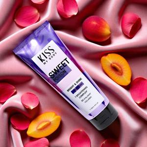 Loción perfumada Kiss My Body Bright & Shine Sweet Poi-son 226g. Disfruta del aroma sexy que te hace cautivadora. - Product Image 3