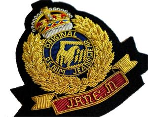 Patch brodé personnalisé en fil doré pour uniforme scolaire, à prix abordable - Product Image 2