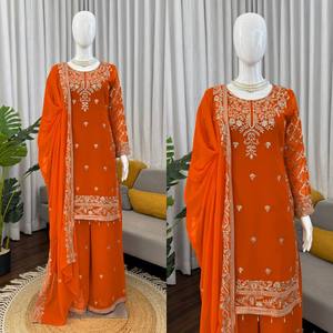 Salwar Kameez brodé orange avec dupatta pour femmes |   Ensemble de vêtements pakistanais pour mariage et fêtes, orné de Zari et de sequins - Product Image 5