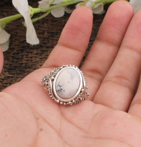 Bague Solitaire Classique Bohème Faite à la Main en Argent Sterling 925 avec Opale Dendritique Taille Brillant Sertie Clos, Idéale pour Mariage et Fêtes - Product Image 1