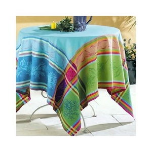 Vente en gros Tissu brodé de style européen vibrant Tapis de table imperméable jacquard exquis Nappe rectangulaire Décoration intérieure - Product Image 6