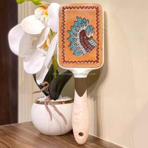 Cepillo de pelo de cuero grabado hecho a mano Real occidental bohemio estilo occidental de calidad superior tocador turquesa cepillo de pelo Unisex de viaje de lujo - Product Image 2