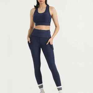 Conjunto de Yoga de Spandex/Poliéster Sólido para Mujer, de Secado Rápido, Transpirable, Ecológico, Último Diseño, MOQ Bajo, Gran Venta - Product Image 3