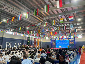 Custom Bunting Flag String Triangle Pennant Banner for Events & Decoration Heat Transfer Bunting Flag Dye <b>Sublimation</b> Printing - Product Image 3