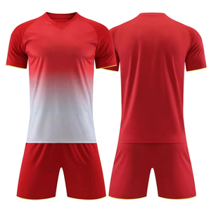 Uniformes de Fútbol OEM de la Mejor Calidad con Opciones Personalizadas, Material de Algodón/Poliéster, Disponibles en Stock, Hechos en Pakistán - Product Image 6
