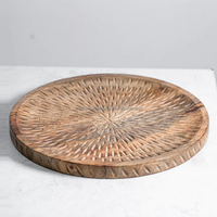 Plateau en bois d'acacia poli fait main, motif artisanal sculpté, décoration de table, plateau de service circulaire, anneau, Noël, Halloween