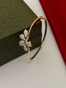 Bracelet jonc de luxe plaqué or avec diamants répliques pour femme, tendance, pour soirée, bijoux de mode, export OEM usine Rajasthan - Product Image 2