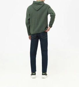เสื้อฮู้ดดี้ผู้ชายสีพื้นเรียบง่าย ระบายอากาศได้ดี รับสกรีนโลโก้และออกแบบเอง ขายส่งเสื้อฮู้ดดี้ผู้ชาย เสื้อสเวตเชิ้ตผู้ชาย - Product Image 5