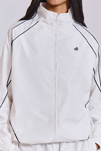 Coupe-vent utilitaire unisexe personnalisé en nylon imperméable avec empiècements en maille et passepoil contrastant, survêtement léger style streetwear, logo personnalisé - Product Image 2