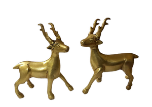 Figuras de Ciervos de Latón Dorado Hechas a Mano, Esculturas Tradicionales de Animales de Latón para Decoración Navideña de Mesa, 2 Piezas - Product Image 5