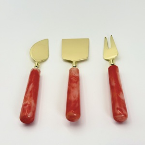 Juego de cubiertos para queso de acero inoxidable de alta calidad, adecuado para ocasiones especiales, que ofrece alta estabilidad y corte preciso. - Product Image 2