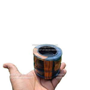 Madkhan traditionnel en bois fait à la main avec une chambre à résine d'oud pour un parfum captivant, décoration de rassemblement du Ramadan et élégante décoration d'intérieur - Product Image 1