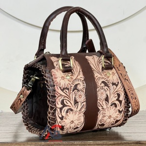 Bolso de Viaje de Cuero Vacuno de Primera Calidad, Hecho a Mano, Pequeño, Elegante, con Diseño Floral, para Mujer, Estilo Bandolera, Perfecto para Viajar - Product Image 1