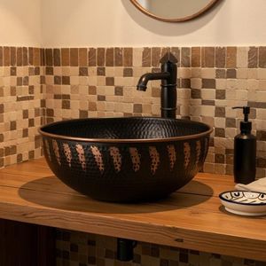 Fregadero de Cobre Martillado de un Solo Tazón con Frente de Delantal, Hecho a Mano, de Lujo, Moderno, para Cocina, Acabado Satinado Cepillado - Product Image 2