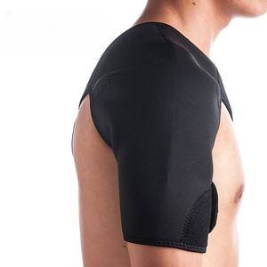 Attelle d'épaule réglable respirante et écologique de qualité supérieure pour le sport, le fitness, le travail et l'usage quotidien – Compression unisexe douce - Product Image 5