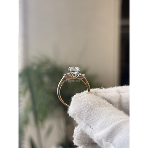 Luxury <b>Cushion</b> Lab Grown Diamond Leaf Cluster Engagement Ring With Marquise Design 1.98CT VVS VS EF Solid Gold Gift For Her - Product Image 2