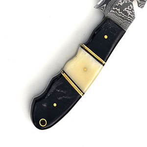 Cuchillo de caza de acero de Damasco con mango de madera premium para camping, senderismo y tareas de campo. El mejor cuchillo de caza. - Product Image 6