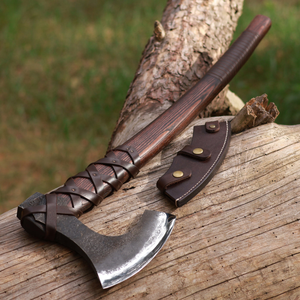 Tomahawk Táctico de Acero al Carbono Forjado a Mano, Hoja de 4.75 Pulgadas, Mango de Madera Envuelto en Cuero Personalizado, Longitud Total de 28 Pulgadas, para Uso en Supervivencia - Product Image 3