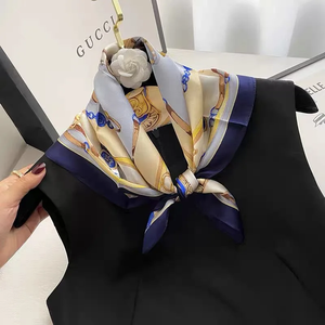 Nouveau Foulard en Soie Carré pour Femme, Foulard de Luxe pour Sac à Main, Foulard de Créateur en Soie 70*70cm - Product Image 4