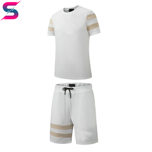 Ensemble T-shirt et short décontracté rayé pour homme, col rond, tricoté, respirant, design color block noir et blanc – Excellent fournisseur - Product Image 3