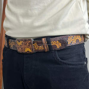 Nouvelle ceinture en cuir véritable de vachette pleine fleur, artisanale, authentique, de marque supérieure, avec motif tournesol, boucle détachable, unisexe - Product Image 4
