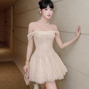 Robe de soirée mi-longue pour femme, de haute qualité, à épaules dénudées, en dentelle, romantique, à volants, sexy, coupe ajustée, OEM - Product Image 6