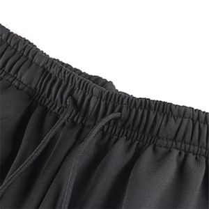 Ensemble de survêtement sportif personnalisé pour homme – Tenue d'entraînement et de jogging respirante pour la performance athlétique – Fabricant OEM ODM - Product Image 4
