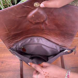 Offre Spéciale luxe dames 2025 usiné à la main en cuir de vachette enveloppe conception sac à bandoulière personnaliser sac à main de haute qualité pour les femmes - Product Image 6