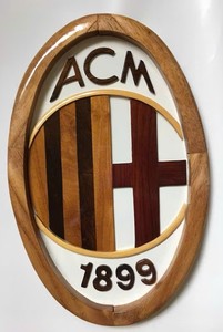 Plaques murales en bois artisanales en intarsia, décoration intérieure, affichage des logos des clubs de football, fabriquées en usine au Vietnam, bon prix - Product Image 3