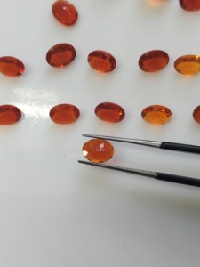Opale de feu naturelle 8x6MM taille ovale, pierre précieuse naturelle de qualité supérieure pour la fabrication de bijoux - Product Image 3