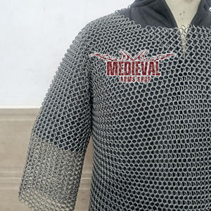 Haut de gilet médiéval en maille de fer 10 mm en acier doux à anneaux boutés, armure de chevalier historique, équipement de reconstitution historique de haute qualité pour adultes - Product Image 6