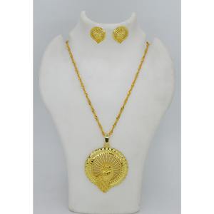 Pendiente de aleación chapada en oro étnico, conjunto de colgante de cadena, conjunto de colgante de joyería de diseñador de exportación inspirado tradicional de moda, pendiente de cadena - Product Image 3