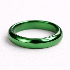Bague verte élégante pour homme en acier inoxydable de haute qualité, vente en gros de bijoux de luxe - Product Image 1