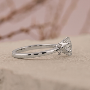 Anillo de Compromiso Minimalista Talia Solitaire con Diamante CVD Cultivado en Laboratorio de 6 Puntas, 1-5 Quilates, Certificado IGI, VS1, Color E, Corte EX - Product Image 3