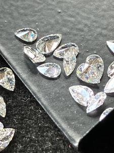 Diamante Cultivado en Laboratorio CVD, Corte Pera, 17.20 Ct de Peso Total, Tamaño de 2.50 a 5.25 mm, Certificado IGI, Color D-E, Claridad VVS-VS - Product Image 4