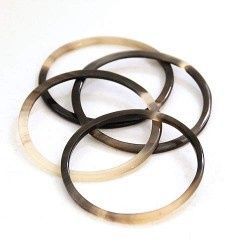 Llavero Ecológico de Acrílico y Resina con Asa Circular, Accesorio de Moda con Diseño Artístico - Product Image 2