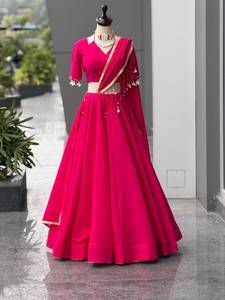 Blusa de seda romana con diseño de espejo real y bordado Kodi, completamente cosida, con lehenga de seda romana y conjunto de dupatta, también completamente cosidos. - Product Image 5