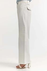 Jeans de Mezclilla de Alta Calidad para Mujer, Estilo Hip Hop Urbano, con Logotipo Personalizado, Tela Premium Resistente, Corte Holgado - Product Image 3