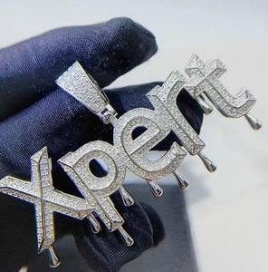 Dijes con Letra Inicial Personalizada de 4.60Ct con Diamante de Corte Redondo, Plata de Ley 925 Chapada en Plata, Clásico para Fiestas - Product Image 4