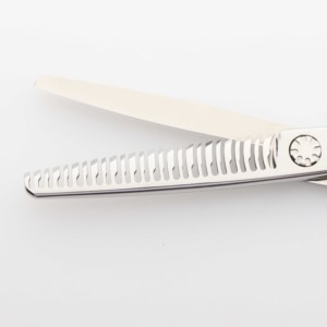 Customized Logo Design 440C Japan Steel 6 Inch 6.5 Inch Barber Hair Scissors for Barber Shop Cut Hair Cutting Thinning <b>Shears</b> - Product Image 3