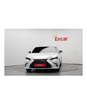 Lexus ES Executive con Cámara Trasera, Asientos de Cuero, Julio 2024, 37,344 km, Volante a la Izquierda - Product Image 3