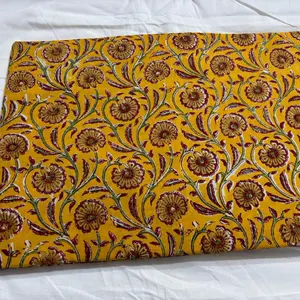 ผ้าฝ้ายพิมพ์ลายดอกไม้แบบแฮนด์บล็อก ผ้าฝ้ายพิมพ์ลายพฤกษศาสตร์แบบทำมือจากอินเดีย ลายพิมพ์แบบชาวชาวปุรี - Product Image 4
