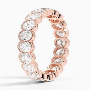Anillo de Eternidad con Diamantes de Corte Ovalado, Engaste de Canal, Oro Blanco, Anillo de Boda Clásico para Mujer - Product Image 6
