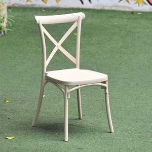 Silla de Comedor Moderna Apilable y Extensible de Plástico con 1 Año de Garantía, Modelo TM12, para Hogar, Bar y Comedores - Product Image 6