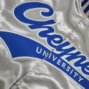 Veste bomber varsity pour homme, imperméable et coupe-vent, avec logo personnalisé brodé, en tissu de soie et satin, très vendue - Product Image 5