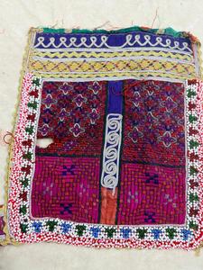 Lot de pièces vintage : patchs brodés traditionnels Banjara pour col de chemise, appliques à coudre pour artisanat - Product Image 3