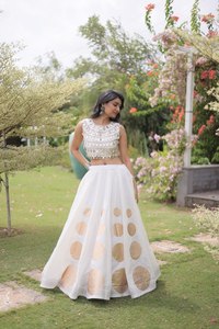 Conjunto de Lehenga Choli de Seda Blanca, Vestido Étnico Tradicional Indio, Traje Gamitha Largo Hasta el Suelo para Bodas y Fiestas - Product Image 3
